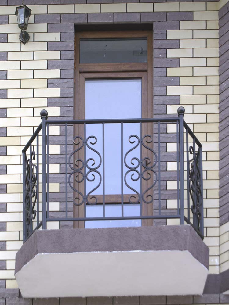 Стандартное балконные ограждения в поселке Супсех